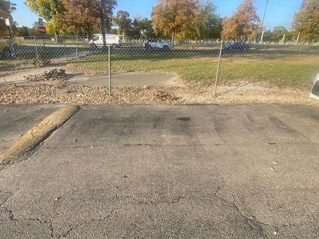 3553 N Neenah Avenue 201, Chicago, IL 60634