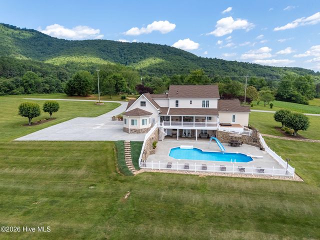185 Lunsford Road, Murphy, NC 28906