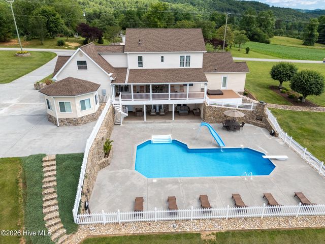185 Lunsford Road, Murphy, NC 28906