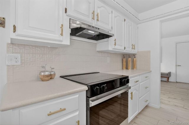 2143 S Yukon Street, Lakewood, CO 80227