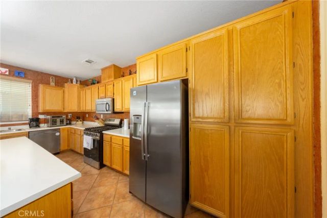 14855 Noblewood, Lake Elsinore, CA 92530