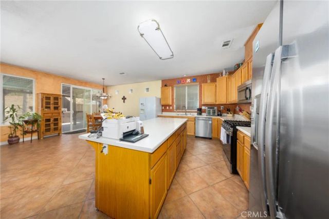 14855 Noblewood, Lake Elsinore, CA 92530