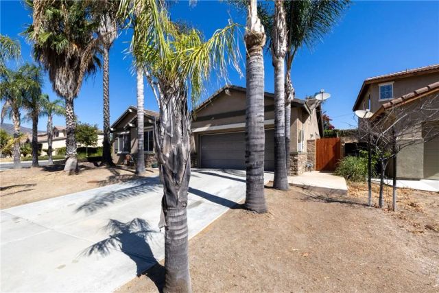 14855 Noblewood, Lake Elsinore, CA 92530