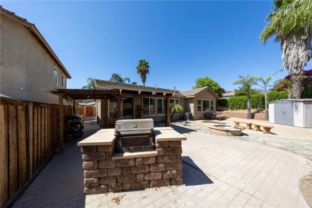 14855 Noblewood, Lake Elsinore, CA 92530