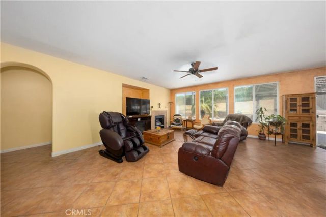 14855 Noblewood, Lake Elsinore, CA 92530