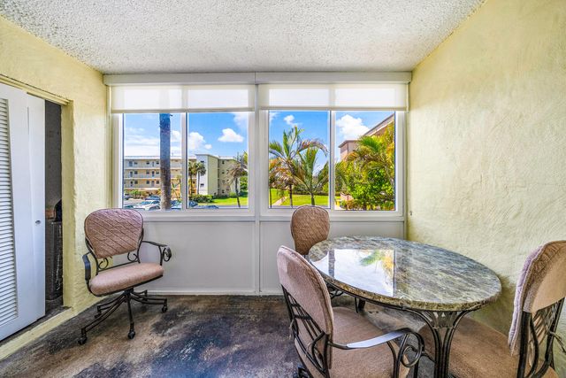 2615 NE 1st Court 203, Boynton Beach, FL 33435