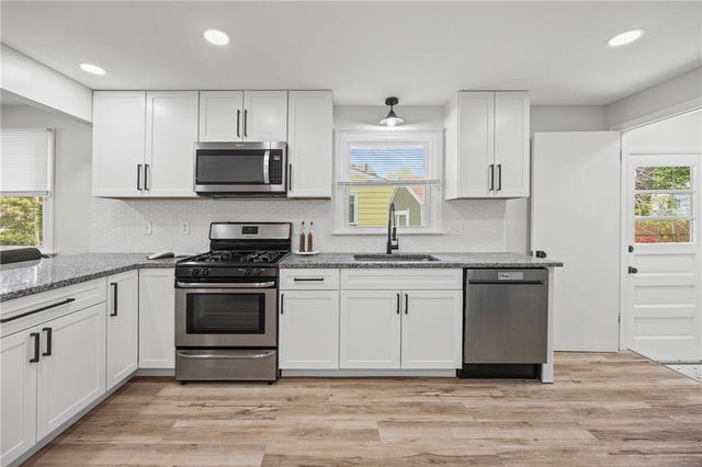 277 Wolcott Avenue, Gates, NY 14606