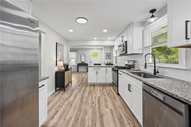 277 Wolcott Avenue, Gates, NY 14606