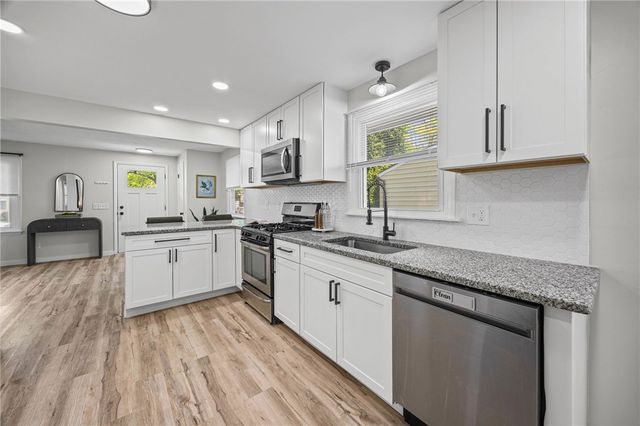 277 Wolcott Avenue, Gates, NY 14606