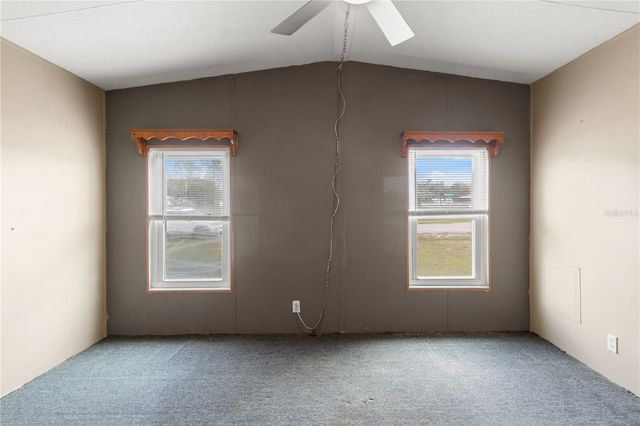 1371 NW 12TH LANE, Lake Panasoffkee, FL 33538