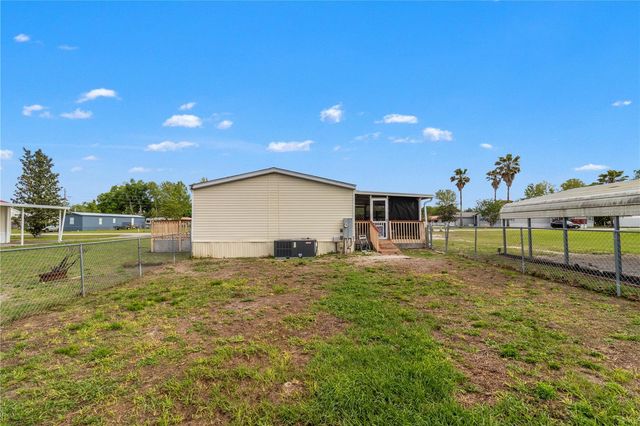 1371 NW 12TH LANE, Lake Panasoffkee, FL 33538