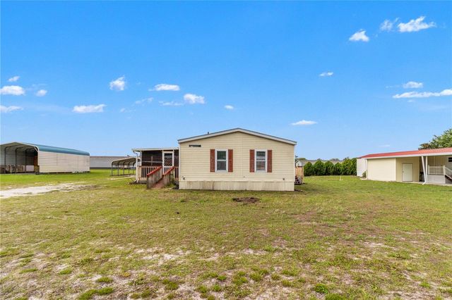 1371 NW 12TH LANE, Lake Panasoffkee, FL 33538