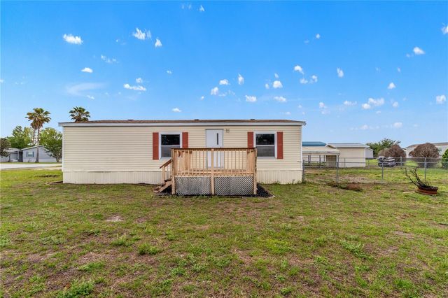 1371 NW 12TH LANE, Lake Panasoffkee, FL 33538