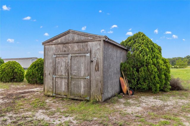 1371 NW 12TH LANE, Lake Panasoffkee, FL 33538
