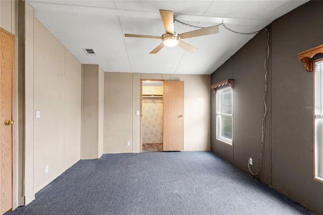 1371 NW 12TH LANE, Lake Panasoffkee, FL 33538
