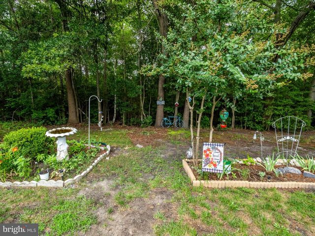 41 SHERWOOD PL, Southampton, NJ 08088
