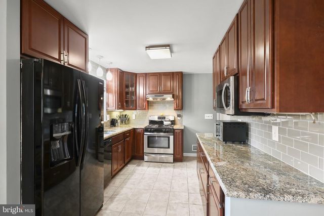 4310 BRITTANY DR, Ellicott City, MD 21043
