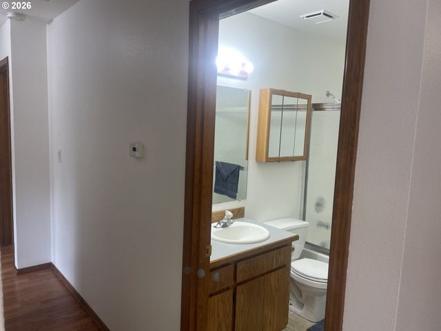 374 WARNER PARROTT Rd, Oregon City, OR 97045
