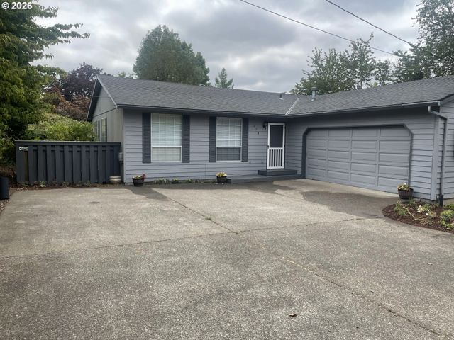 374 WARNER PARROTT Rd, Oregon City, OR 97045