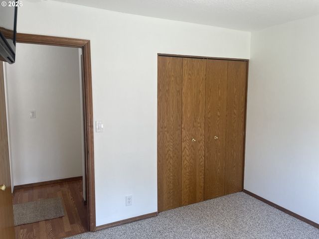 374 WARNER PARROTT Rd, Oregon City, OR 97045