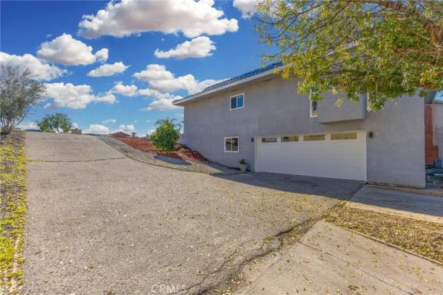 22552 Canyon Club, Canyon Lake, CA 92587