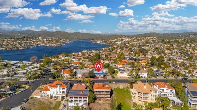 22552 Canyon Club, Canyon Lake, CA 92587