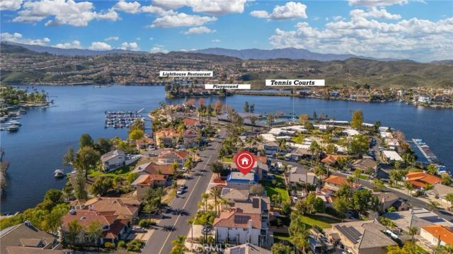 22552 Canyon Club, Canyon Lake, CA 92587