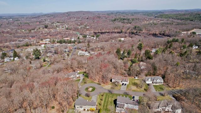 8 Patriot Ridge Lane, Wilbraham, MA 01095