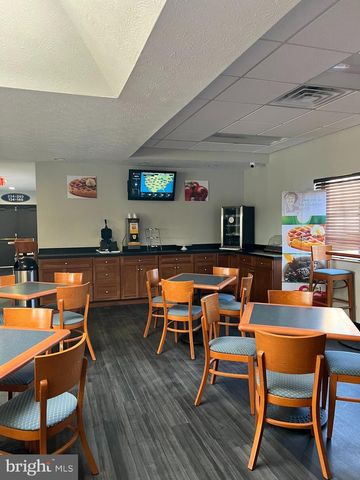 2701 N SALISBURY BLVD, Salisbury, MD 21801