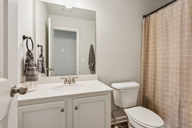 566 Skye Drive, Commerce, GA 30529