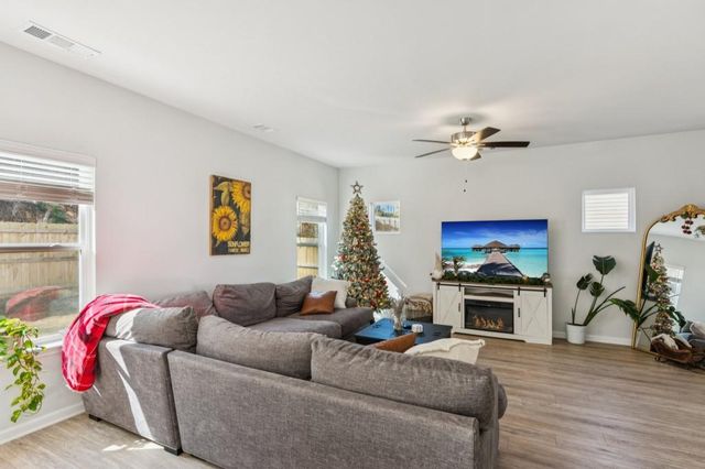 566 Skye Drive, Commerce, GA 30529