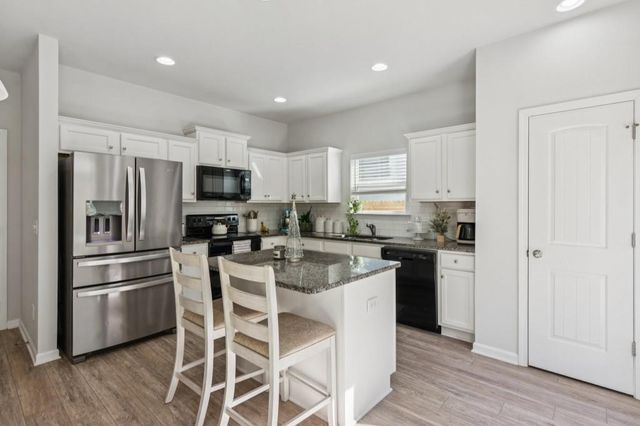 566 Skye Drive, Commerce, GA 30529