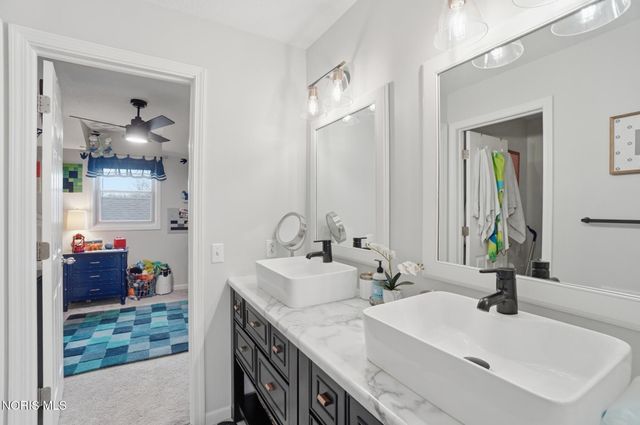 5662 Tibaron Lane, B, Toledo, OH 43615