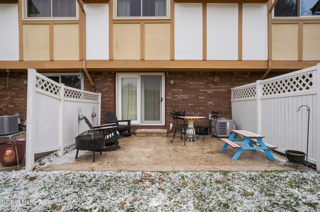 5662 Tibaron Lane, B, Toledo, OH 43615
