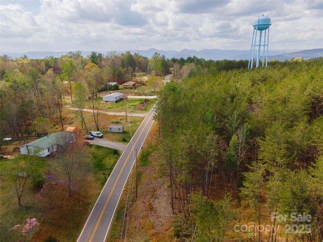 3824 Piedmont Road, Morganton, NC 28655