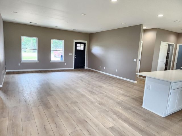 328 Walker Road, Higginson, AR 72068