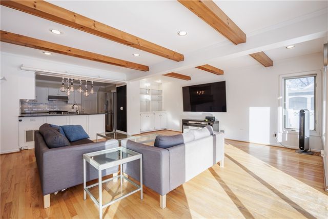 85 Stonybrook Drive, Brighton, NY 14618