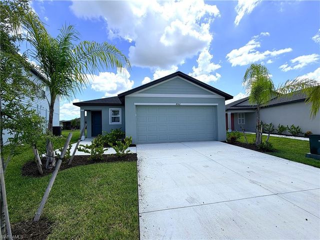 4062 San Felice LN, North Fort Myers, FL 33917