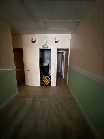 6140-6144 Hollywood Blvd, Hollywood, FL 33024