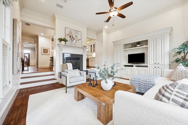 516 Arlington Street, Houston, TX 77007