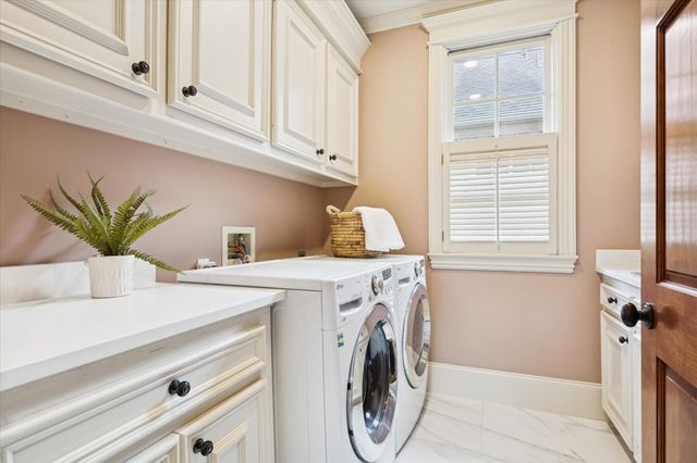 516 Arlington Street, Houston, TX 77007