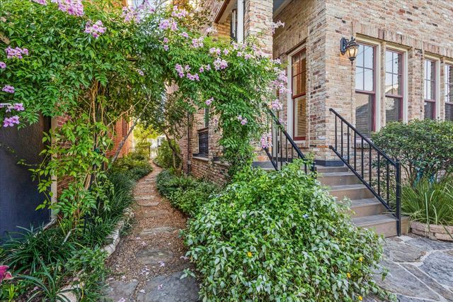 516 Arlington Street, Houston, TX 77007