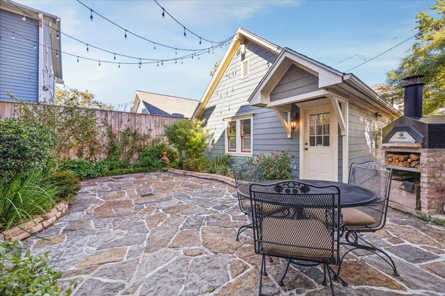 516 Arlington Street, Houston, TX 77007