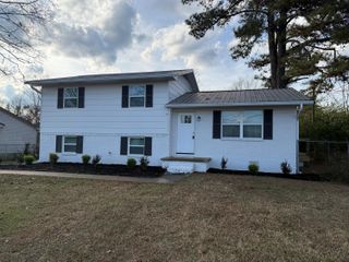 3512 Crawford Drive SE, Cleveland, TN 37323