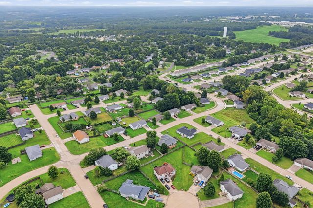 235 E MURPHY DR, Columbia, MO 65202