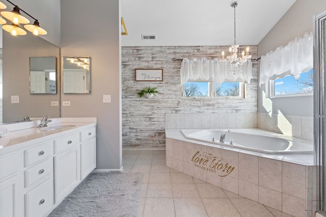 69 Telluride Court, Gilberts, IL 60136