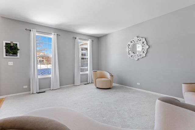 69 Telluride Court, Gilberts, IL 60136