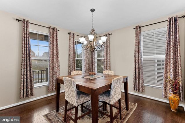 8422 CLIFFVIEW LN, Frederick, MD 21704