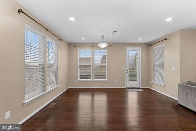 8422 CLIFFVIEW LN, Frederick, MD 21704