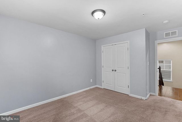 8422 CLIFFVIEW LN, Frederick, MD 21704